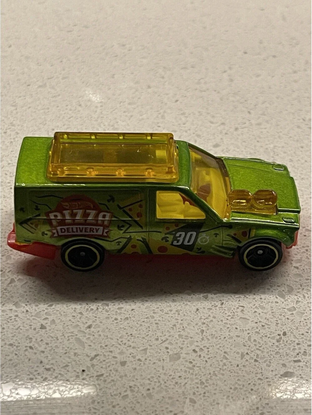 2017 HW CITY Exclusive TIME SHIFTER #30 green/red PIZZA DELIVER LOOSE Hot Wheels